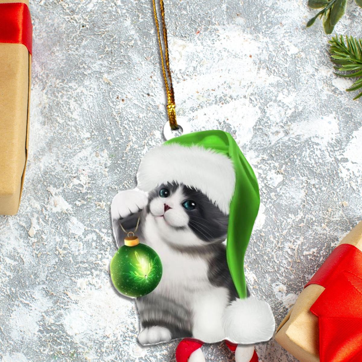 Bicolor British Shorthair Cat Santa Claus Green Hat Custom Plastic Acrylic Ornaments Xmas Gifts for Family Friends