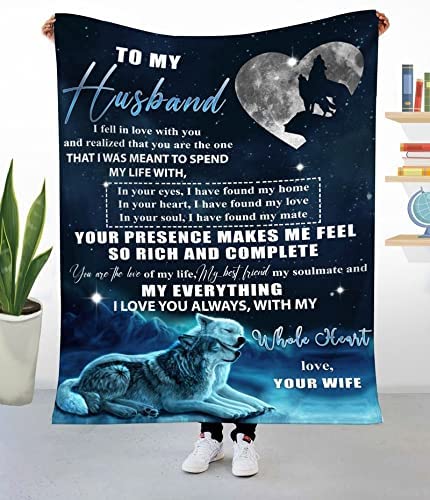 Gift For Husband, Couple Blanket, Wolf Couple Blanket, I Feel In Love With You Throw Blanket - Valentine, Christmas, Wedding Anniversary Fleece Blanket