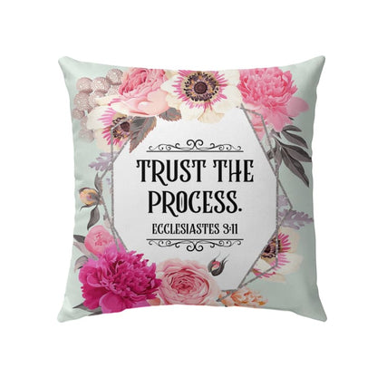 Bible Verse Pillow - Jesus Pillow - Wreath Pillow - Gift For Christian - Trust The Process Ecclesiastes 3:11 pillow